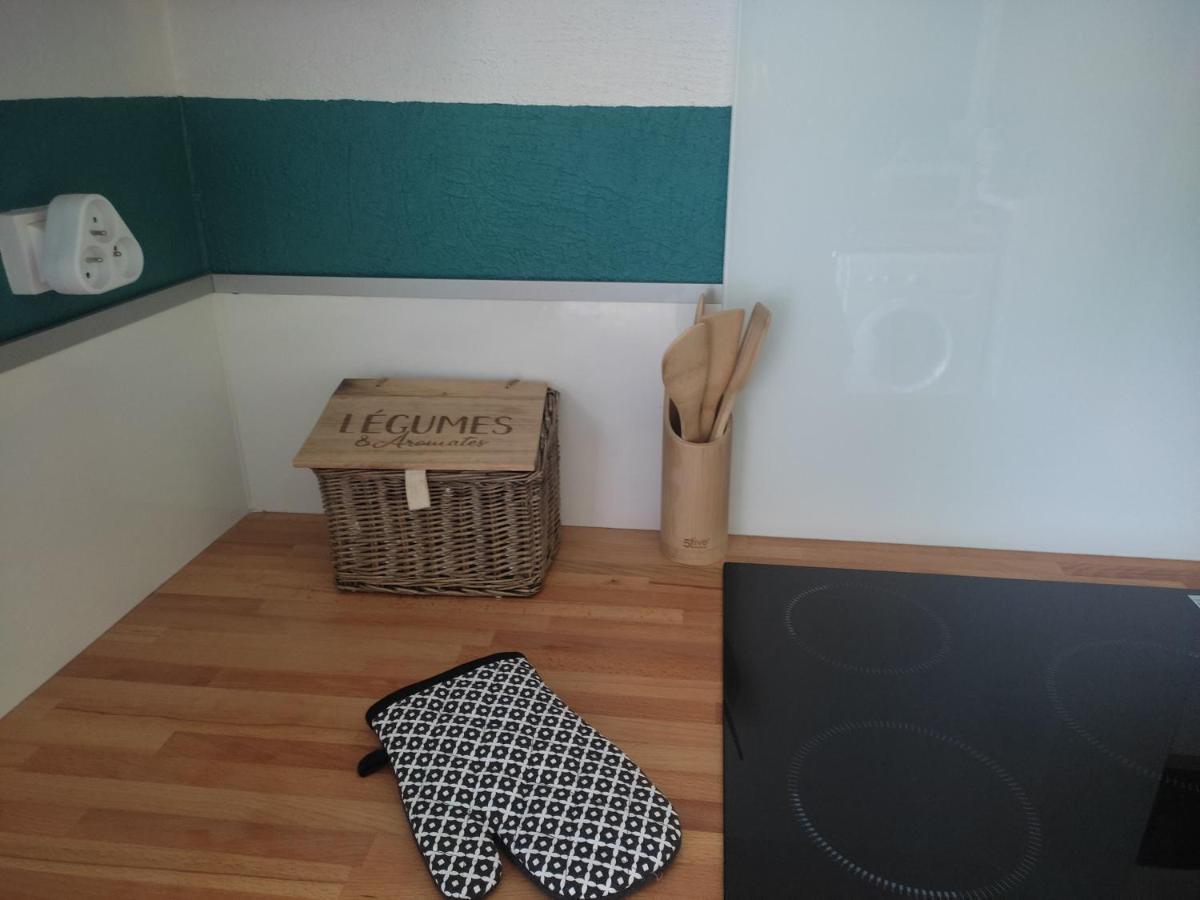 Appartamento Sezane Bains-les-Bains Esterno foto